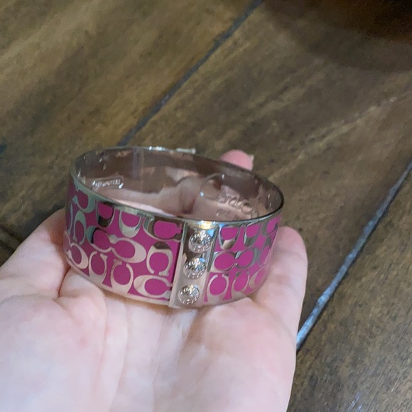 Authentic Coach Chunky bangle bracelet - Picture 2 of 6